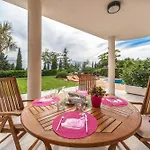 Luxury Apartments Klara