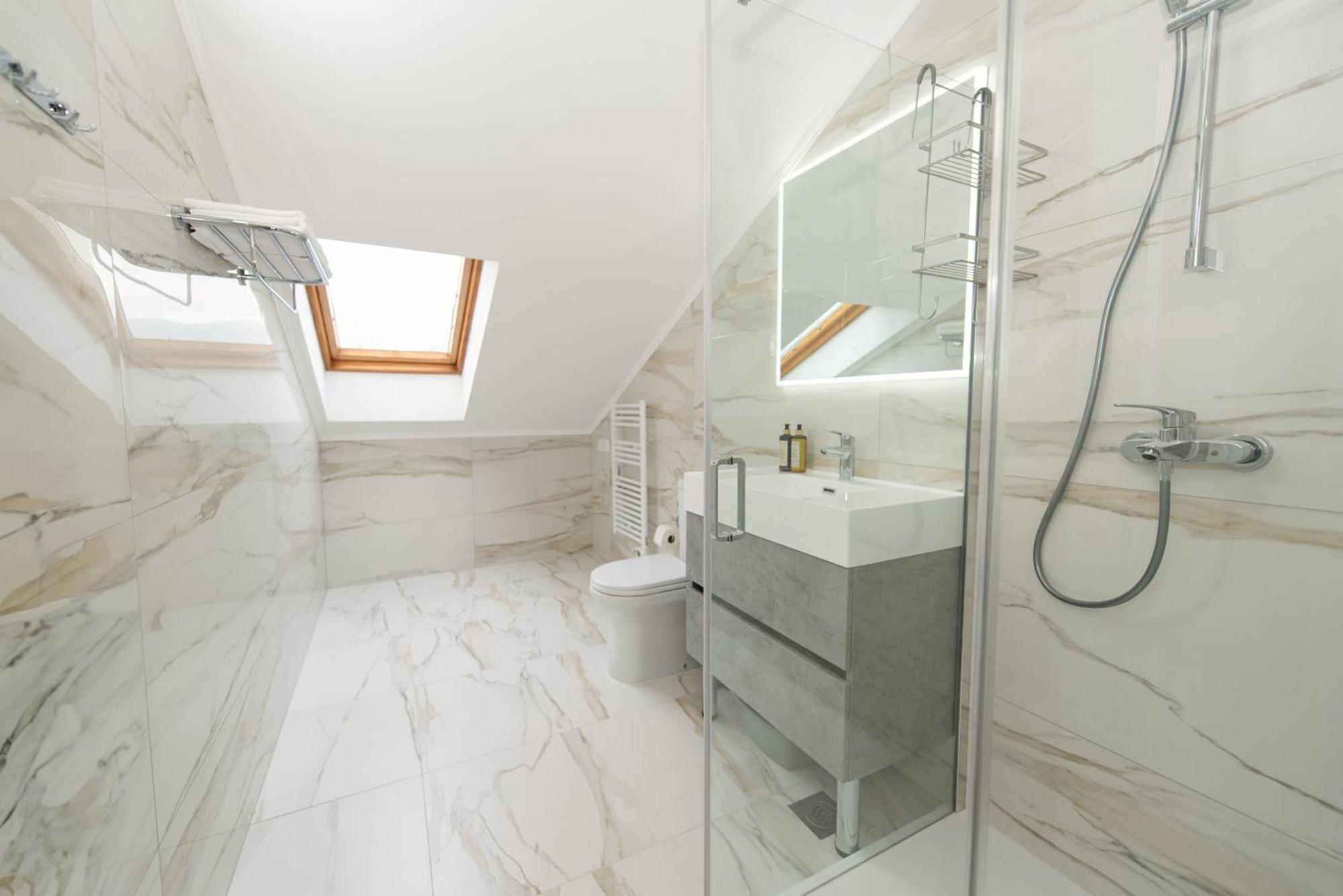 Bed & Breakfast Luxury Apartments Villa Klara 5*