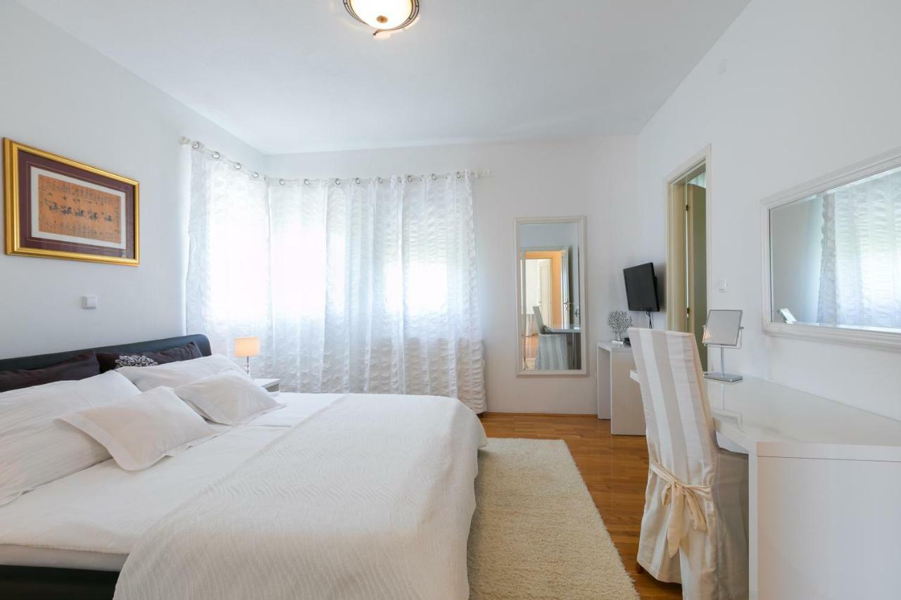 Luxury Apartments Villa Klara 5*